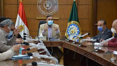 محافظ الدقهلية: نعمل كفريق واحد ولا مكان للمقصرين