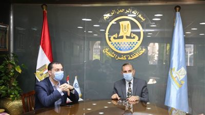 محافظ كفرالشيخ يجتمع برؤساء المدن عبر فيديو كونفرانس 