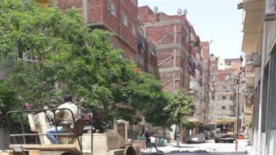 تواصل رفع كفاءة الطرق الداخلية وشوارع وميادين الإسماعيلية