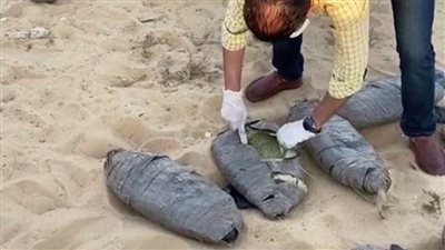 ضبط 450 كيلوجراماً من المخدرات بحوزة شخصين من العناصر الإجرامية