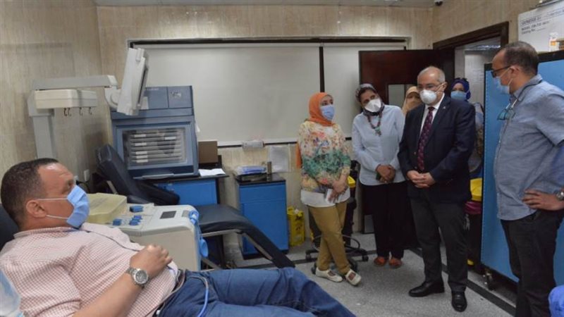 رئيس جامعة أسيوط