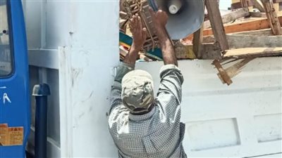 بالصور.. حملة مكبرة لإزالة الإشغالات والمخالفات بدمياط الجديدة