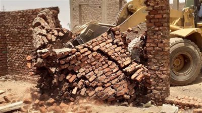 سوهاج: إزالة 30 حالة تعدٍ على الأراضي الزراعية والبناء المخالف خلال 4 أيام