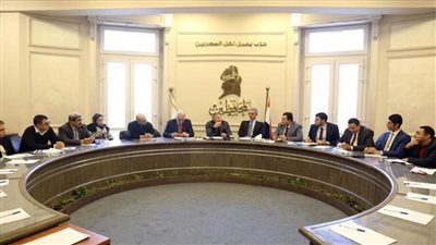 تنسيقية شباب الأحزاب تسلم التقرير النهائي للحوار الوطني حول قوانين الانتخابات للبرلمان