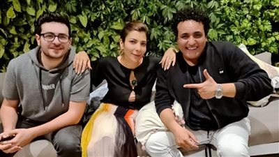 أصالة ترسم كلمة 