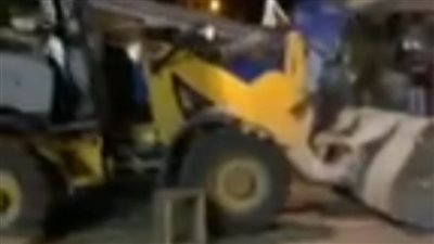 محافظ الإسماعيلية يترأس حملة لإزالة سوق الجمعة