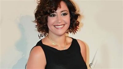 هنيدي ومنة شلبي يبدآن تصوير فيلمهما الجديد