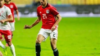 لاعب على مائدة مفاوضات 