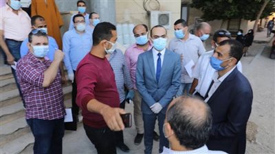 نائب محافظ سوهاج يتفقد مستشفى دار السلام المركزي