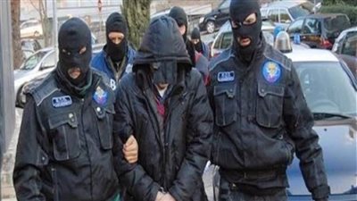 ضبط 11 من عناصر المافيا في إيطاليا