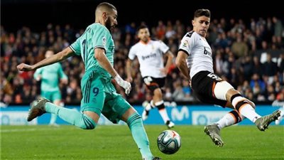 شوط أول سلبي بين فالنسيا وريال مدريد