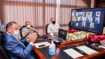 الأهلي يطالب «إعلام المصريين» بإيقاف تجاوزات قناة الزمالك