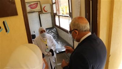 محافظ الجيزة يناشد أولياء الأمور عدم التواجد بمحيط لجان  الثانوية العامة 