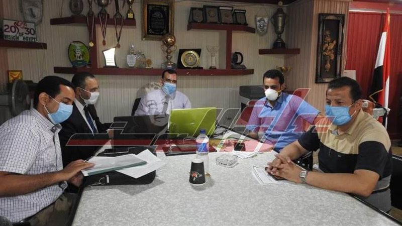 غرفة عمليات استعدادا