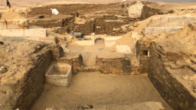 اكتشاف مقبرة قديمة تعود لنحو ألفى عام شمالى الصين