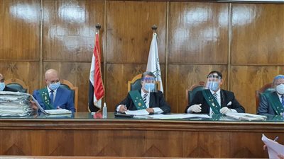 الإدارية العليا تبرئ وكيل كلية الحقوق من الرشوة