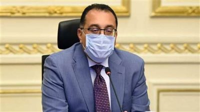 عاجل.. الحكومة: إعادة فتح المساجد والكنائس لأداء الشعائر اليومية عدا الصلوات الأسبوعية