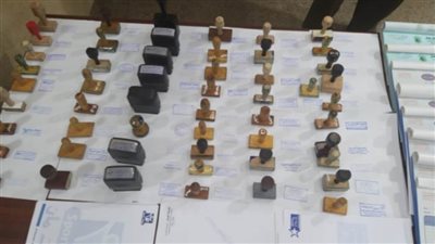 القبض على محاسبة وأخر أنشآ شركات تجارية بأسماء أشخاص دون علمهم