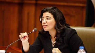 برلمانية تتقدم بمذكرة للهيئة الهندسية لتقنين أراضي الواحات البحرية للأهالي