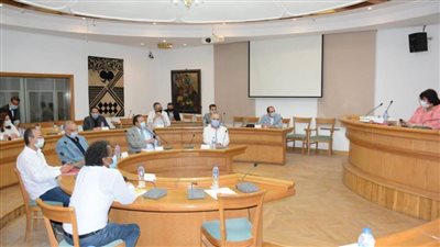 وزيرة الثقافة تشدد على تطبيق كافة الإجراءات الاحترازية بالمنشآت الثقافية