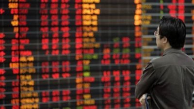 البورصات الأوروبية تتراجع تحت ضغط مخاوف موجة ثانية لكورونا