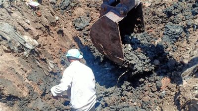 استمرار أعمال تطهير الترع والمصارف بالبحيرة