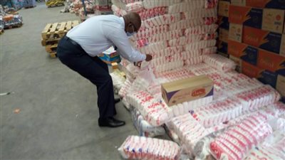 ضبط 16 طن سكر وملح مجهولي المصدر بالقطامية