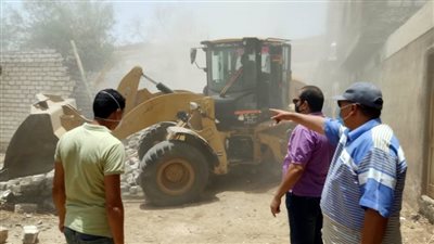 إزالة 15 حالة تعدٍّ بأبوتيج خلال حملة برئاسة السكرتير المساعد