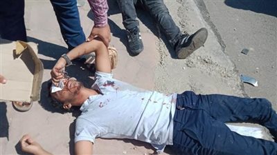 إصابة شخصين في تصادم سيارة بمدينة العبور