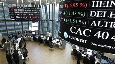 بورصة باريس تغلق على انخفاض حاد