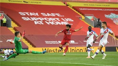 برباعية نظيفة.. ليفربول يكتسح كريستال بالاس 