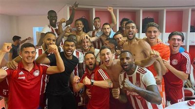 أولمبياكوس «كوكا» يتأهل لنهائي كأس اليونان 