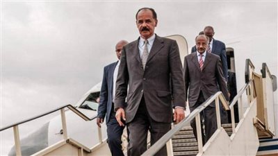 الرئيس الإريتري يبدأ زيارة رسمية للسودان