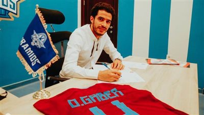 عاجل.. عمر جابر يمدد عقده مع بيراميدز حتى ٢٠٢٤.. صور