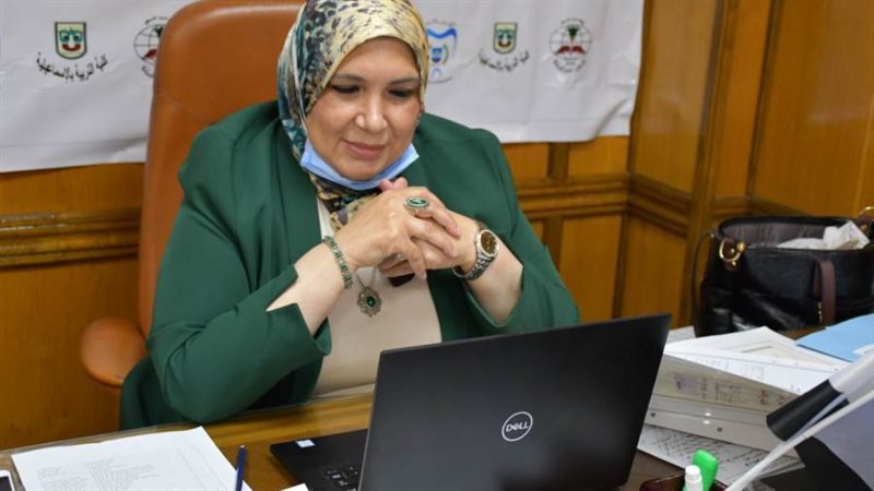 د.ماجدة هجرس رئيس