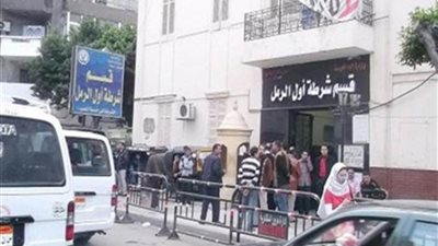 حبس بائع خردة وشقيقته قتلا أخاهما الصغير 