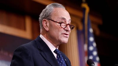 شومر وبيلوسي يدعوان المخابرات لتقديم توضيحات بشأن تقرير صحفي 