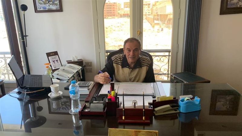 اللواء سيد العشرى