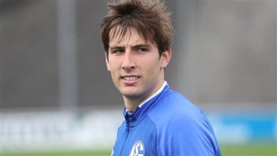 شالكة يُنهي استعارة موهبة برشلونة