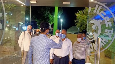 حملات على المطاعم والمقاهي بأسيوط لمتابعة الإجراءات الاحترازية