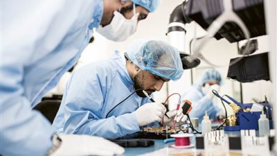 محمد بن راشد يطلق برنامج 