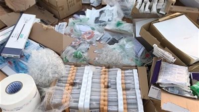 ضبط 1400 قطعة مستلزمات طبية مجهولة المصدر بالإسكندرية