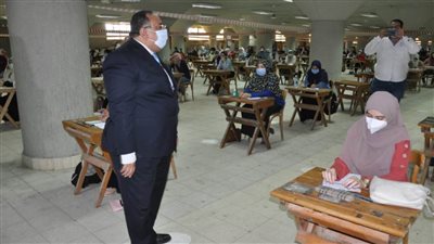 أتوبيسات لنقل ذوي الاحتياجات لامتحانات جامعة حلوان