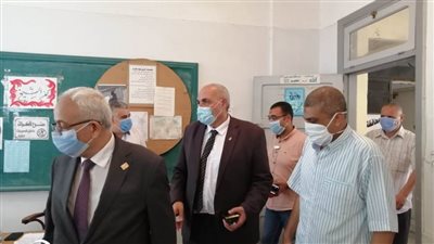 حجازي يتفقد سير امتحانات الثانوية العامة بالإسكندرية