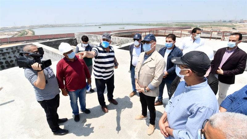 وزير الإسكان يتفقد