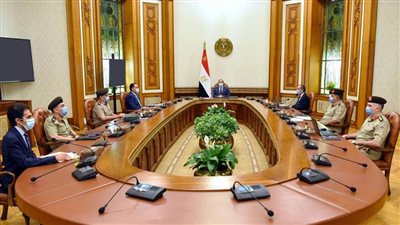 عاجل..الرئيس السيسي يطلع على خطط وجهود سلاح الإشارة بالقوات المسلحة لتأمين الحدود المصرية