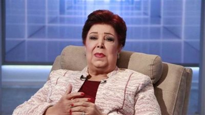 شاهد.. بكاء منى عبد الغني على الهواء بسبب رجاء الجداوي