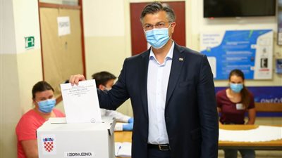 كرواتيا.. استطلاعات ترجح حفاظ يمين الوسط على الأغلبية في البرلمان