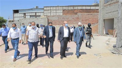 محافظ بني سويف يتابع تطوير نادي الإدارة المحلية