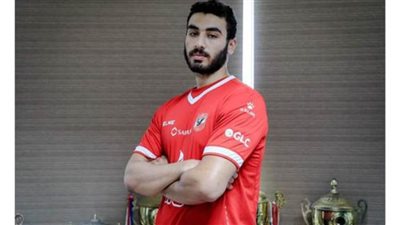 محسن رمضان: أعد جماهير الأهلي بالبطولات والإنجازات